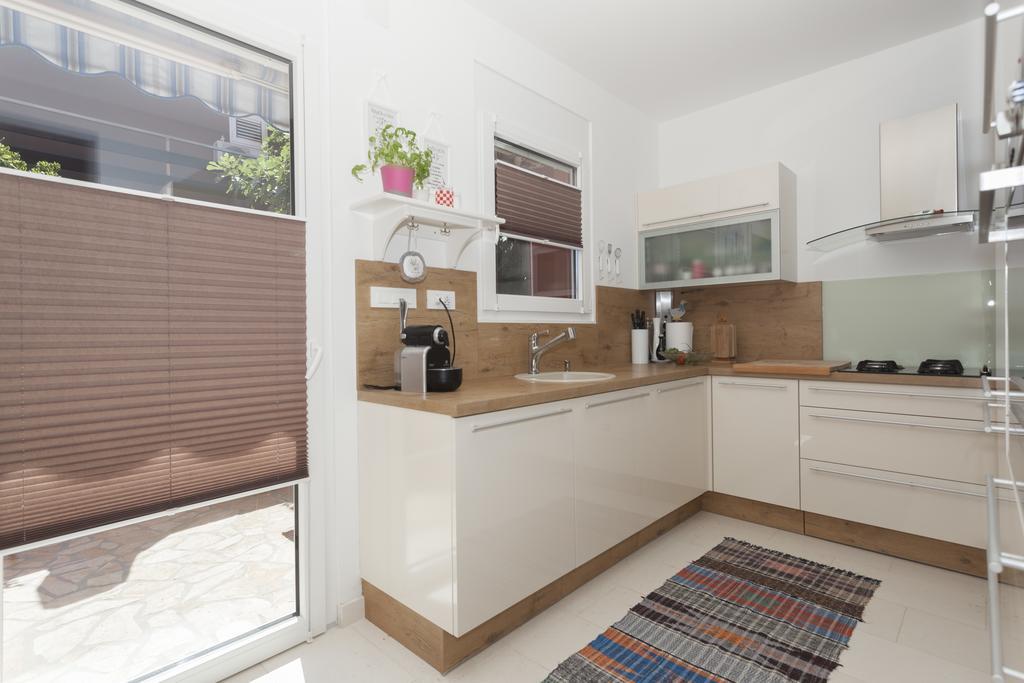 Apartments Svetec Vir Luaran gambar