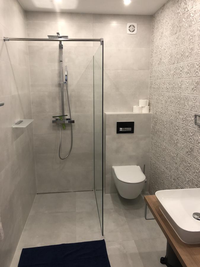 Apartments Svetec Vir Luaran gambar